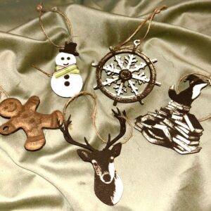 Set 5 Globuri din lemn